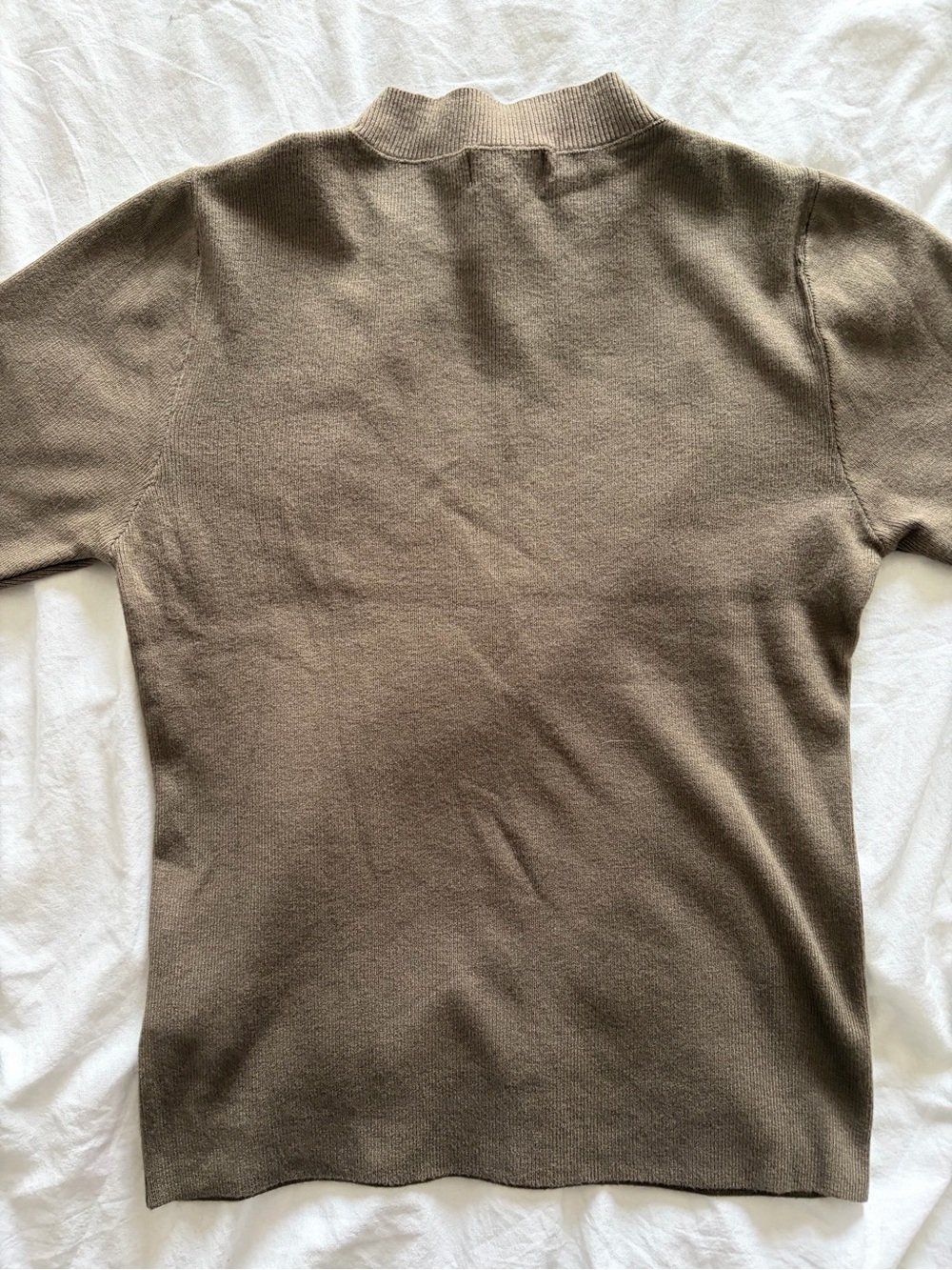 Molly Bracken Khaki Brown Minimalist Short Sleeve Knit Sweater Top Large NWT - Picture 15 of 15